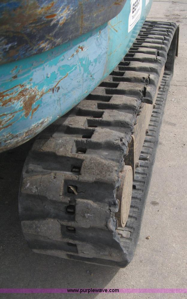 image for item I5581 1999 Komatsu PC27R-8 Advance excavator