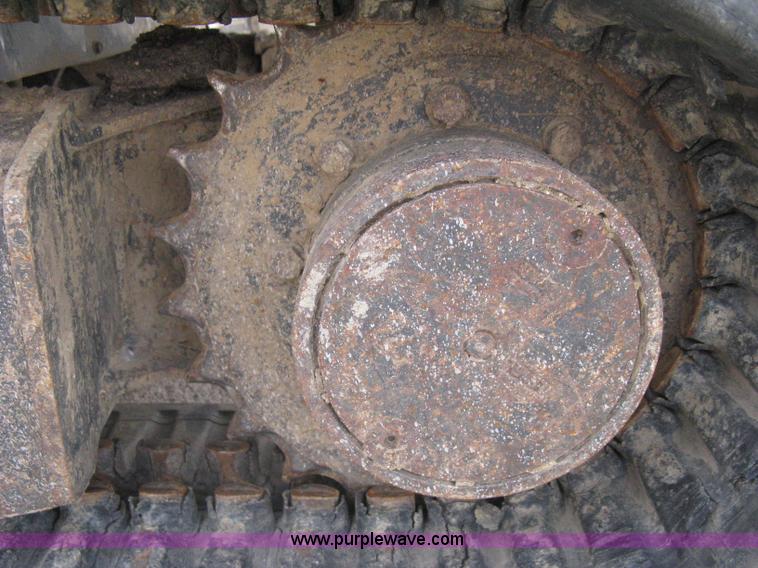 image for item I5581 1999 Komatsu PC27R-8 Advance excavator