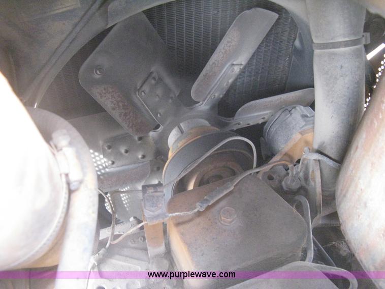 image for item I5582 1993 Case 550E long track dozer