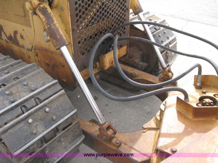 image for item I5582 1993 Case 550E long track dozer