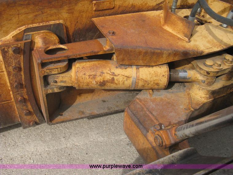 image for item I5582 1993 Case 550E long track dozer