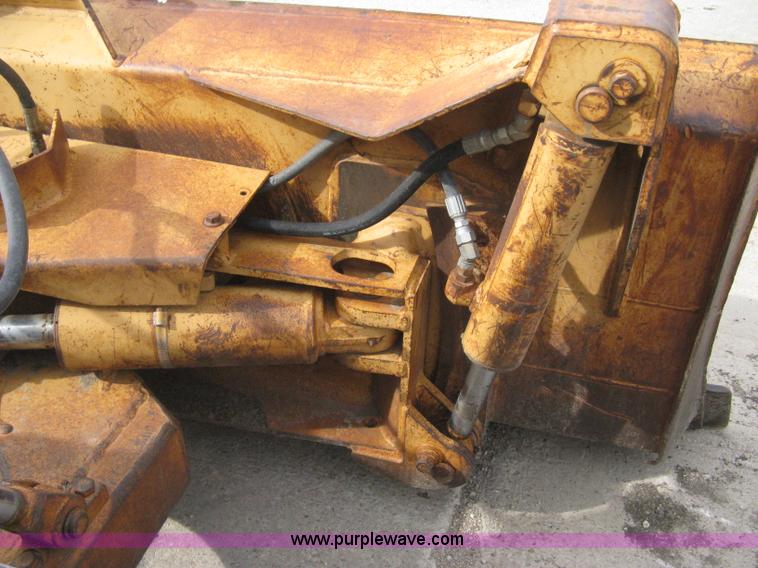 image for item I5582 1993 Case 550E long track dozer