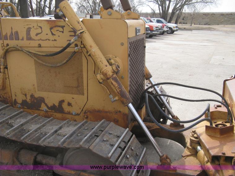 image for item I5582 1993 Case 550E long track dozer