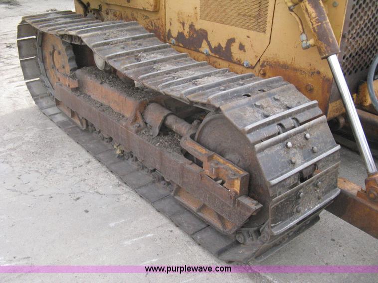image for item I5582 1993 Case 550E long track dozer