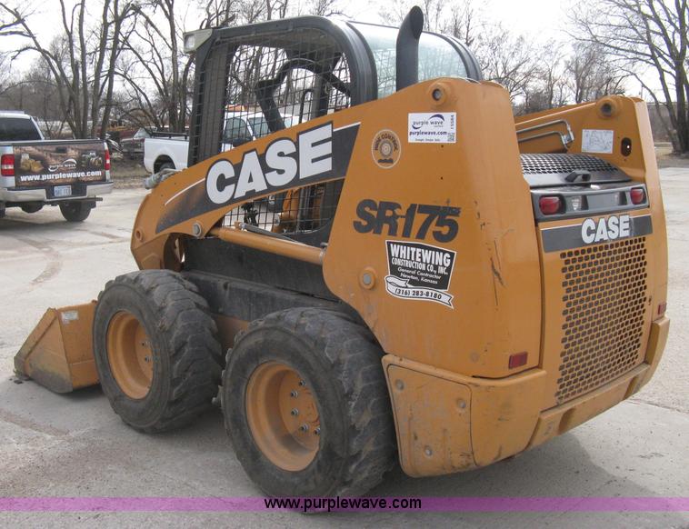 image for item I5584 2011 Case SR175 skid steer