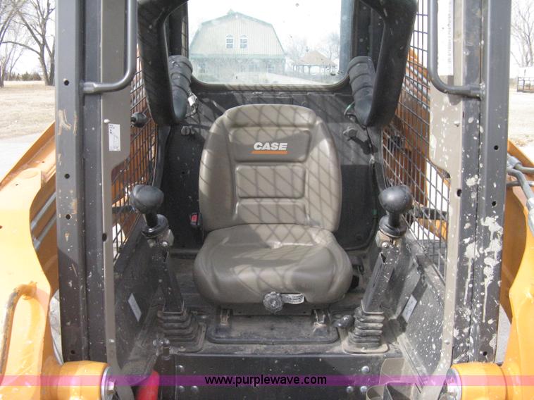 image for item I5584 2011 Case SR175 skid steer
