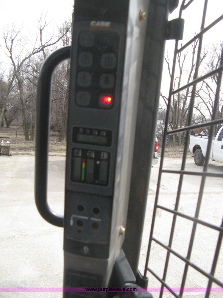 image for item I5584 2011 Case SR175 skid steer