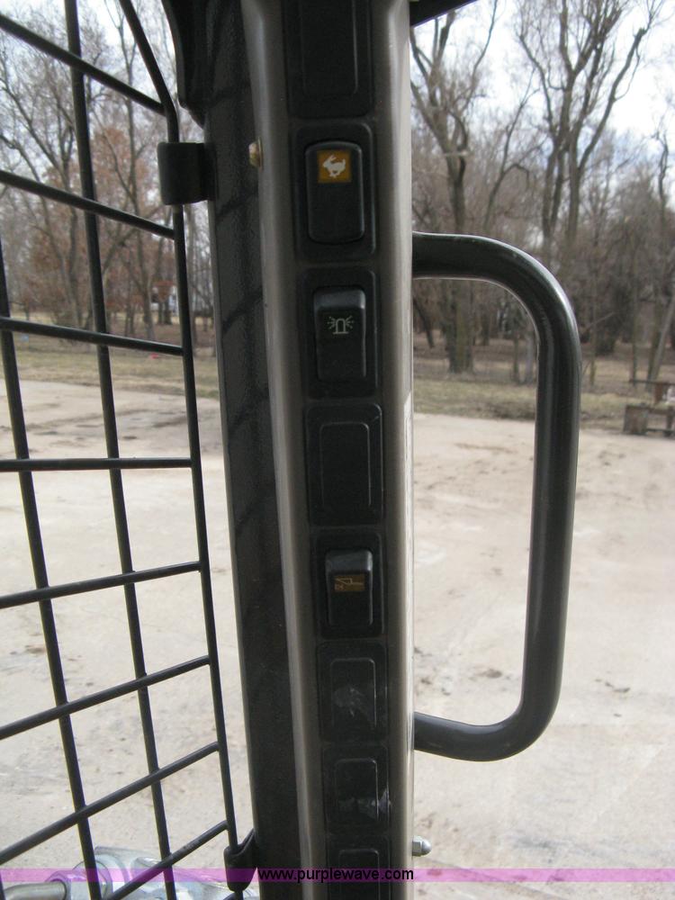 image for item I5584 2011 Case SR175 skid steer