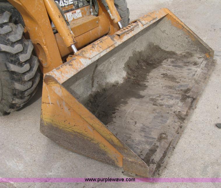 image for item I5584 2011 Case SR175 skid steer