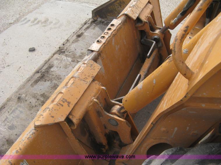 image for item I5584 2011 Case SR175 skid steer