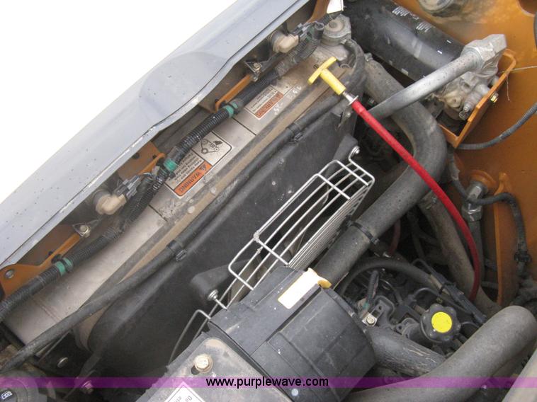 image for item I5584 2011 Case SR175 skid steer