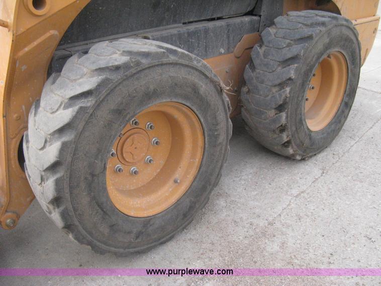 image for item I5584 2011 Case SR175 skid steer