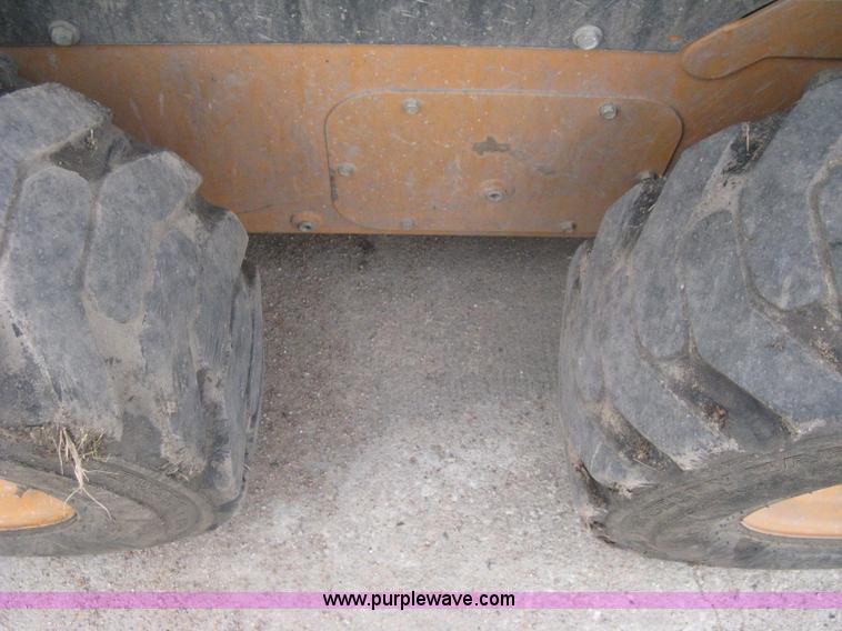 image for item I5584 2011 Case SR175 skid steer