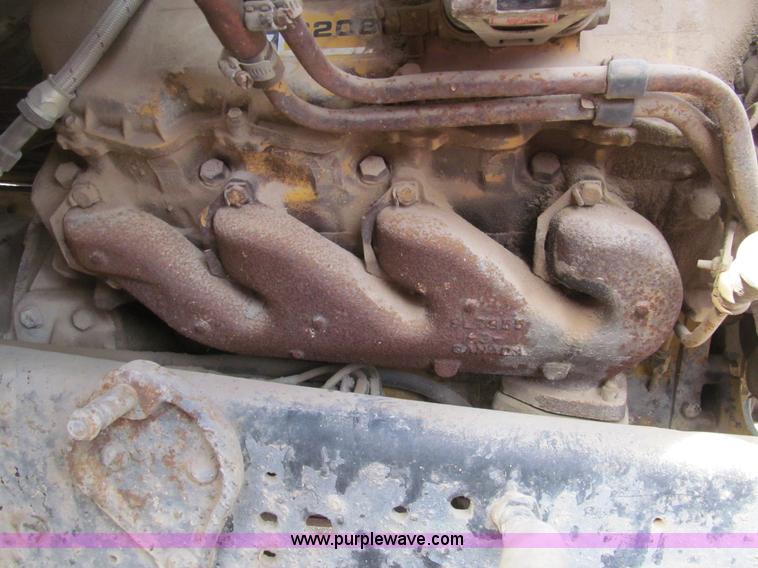 image for item I7151 1984 Ford 8000 water truck