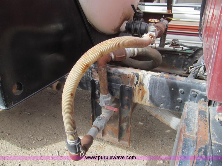 image for item I7151 1984 Ford 8000 water truck