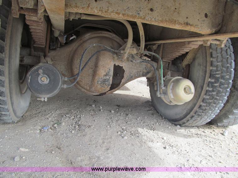 image for item I7151 1984 Ford 8000 water truck