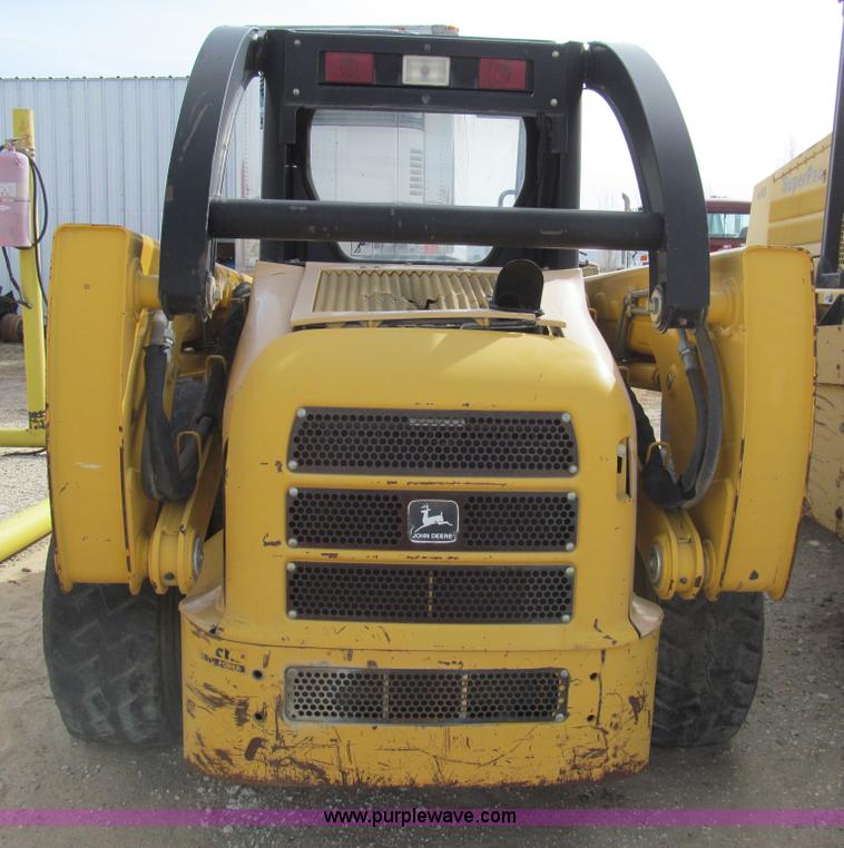 image for item I7152 1999 John Deere 270 skid steer