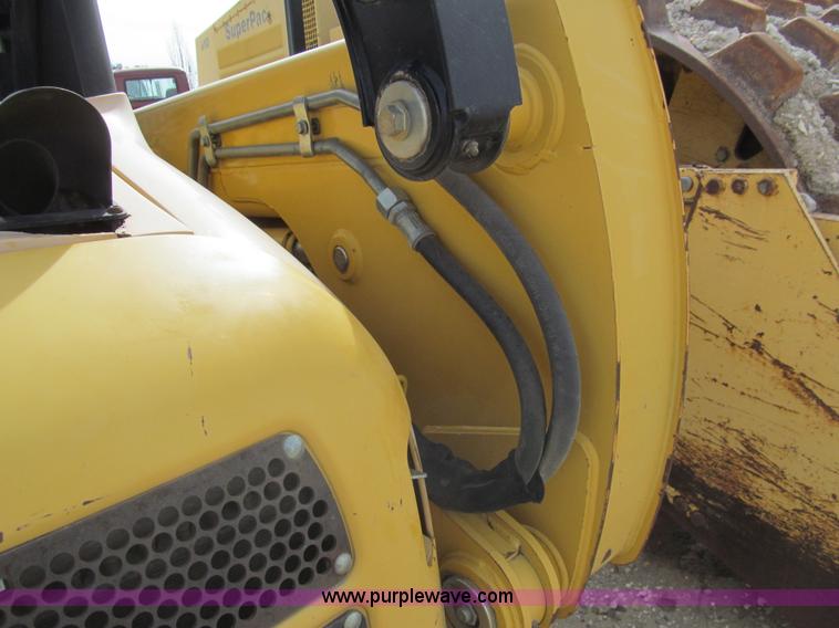 image for item I7152 1999 John Deere 270 skid steer