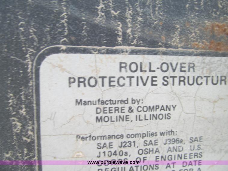 image for item I7153 1980 John Deere 770A articulated motor grader