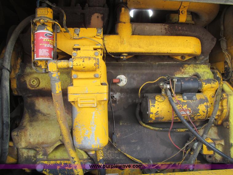 image for item I7153 1980 John Deere 770A articulated motor grader