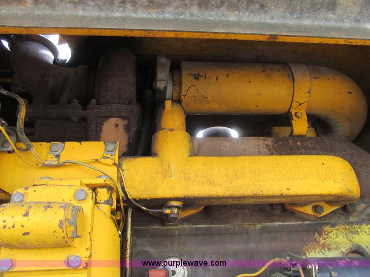 image for item I7153 1980 John Deere 770A articulated motor grader