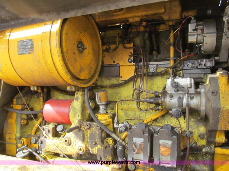 image for item I7153 1980 John Deere 770A articulated motor grader