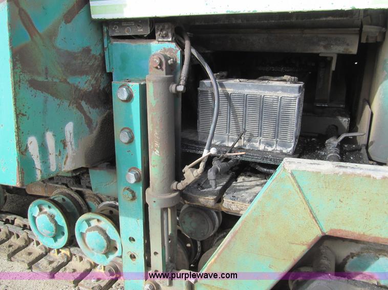 image for item I7154 1988 Barber Greene BG225B paving machine