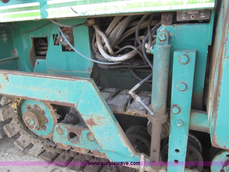 image for item I7154 1988 Barber Greene BG225B paving machine