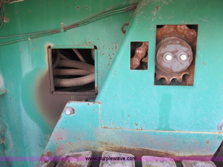 image for item I7154 1988 Barber Greene BG225B paving machine