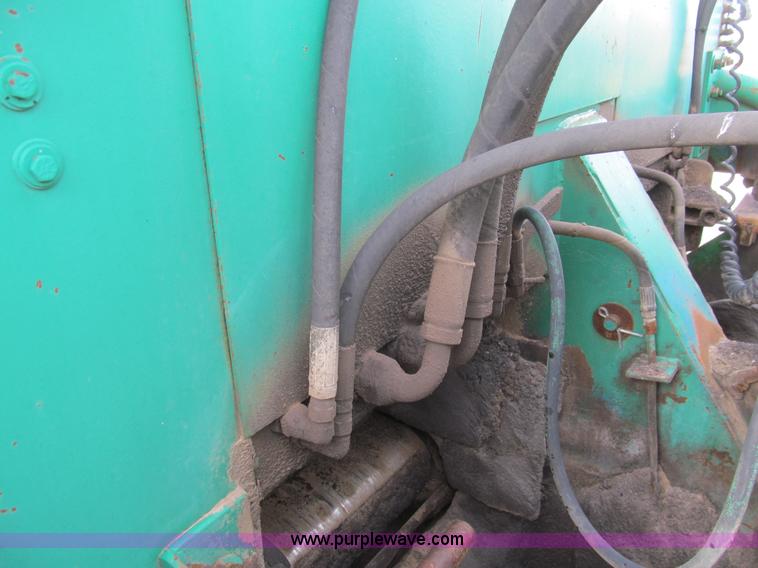 image for item I7154 1988 Barber Greene BG225B paving machine