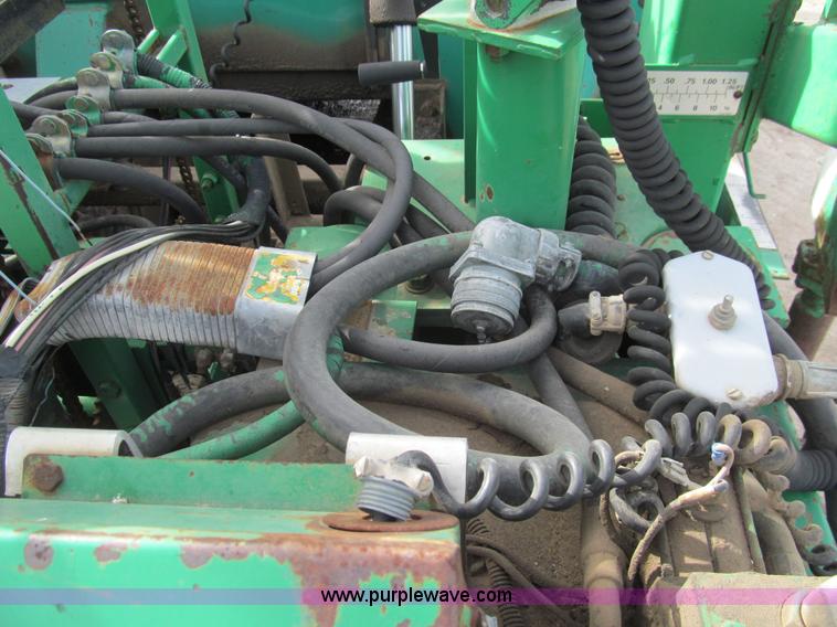 image for item I7154 1988 Barber Greene BG225B paving machine