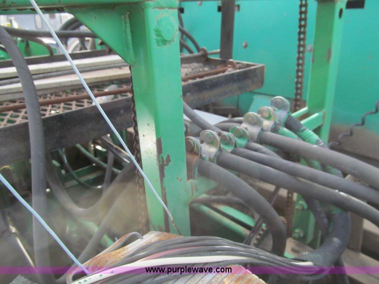 image for item I7154 1988 Barber Greene BG225B paving machine