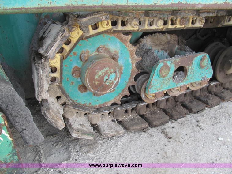 image for item I7154 1988 Barber Greene BG225B paving machine