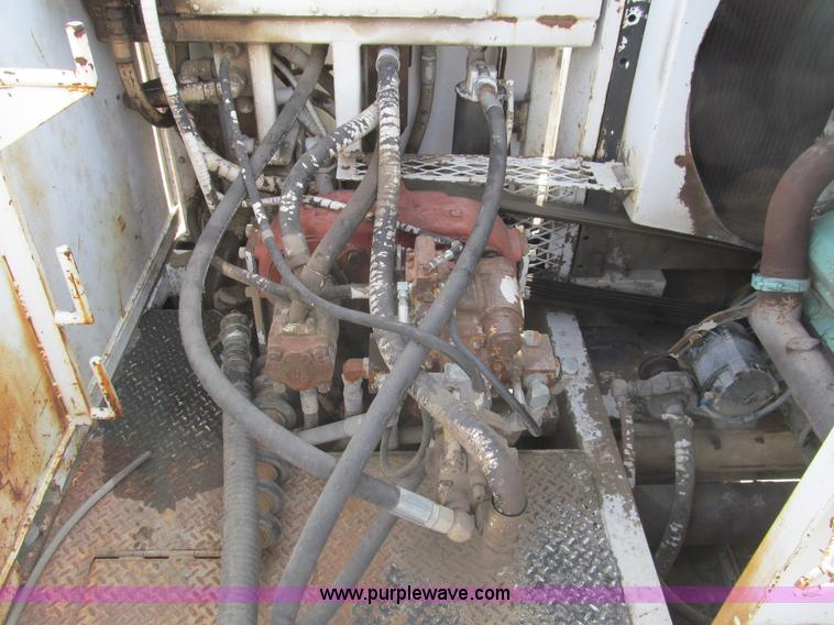 image for item I7156 1982 Roto-Mill PR-450 cold planer