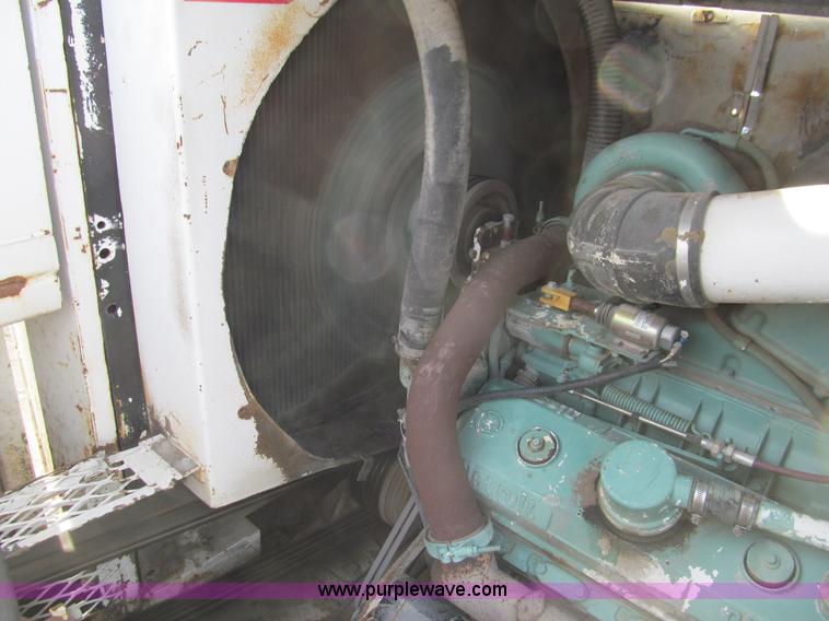 image for item I7156 1982 Roto-Mill PR-450 cold planer