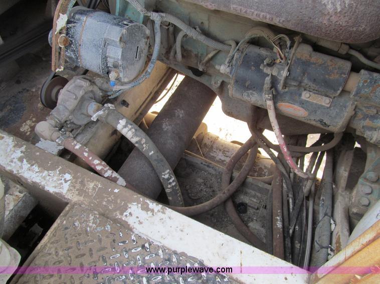 image for item I7156 1982 Roto-Mill PR-450 cold planer