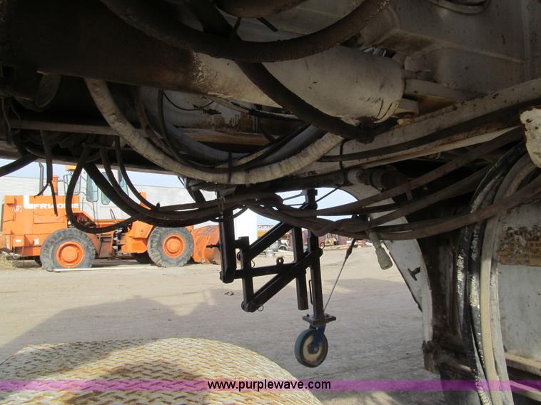 image for item I7156 1982 Roto-Mill PR-450 cold planer