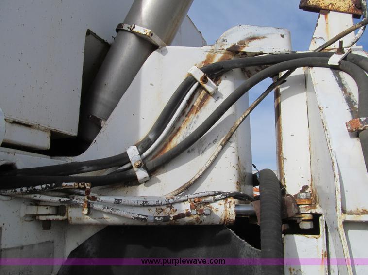 image for item I7156 1982 Roto-Mill PR-450 cold planer