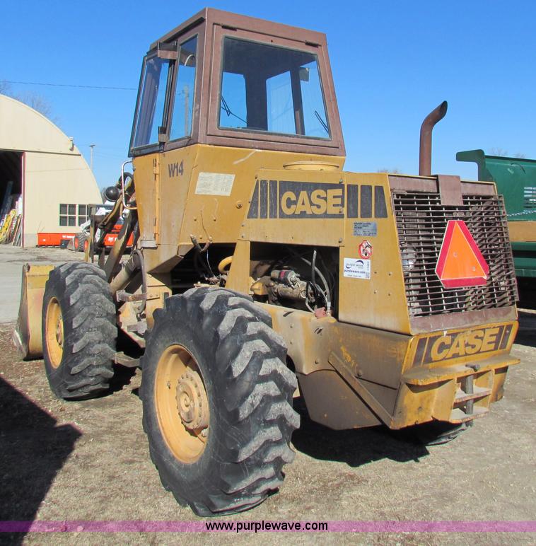 image for item I7484 1975 Case W14 articulated wheel loader