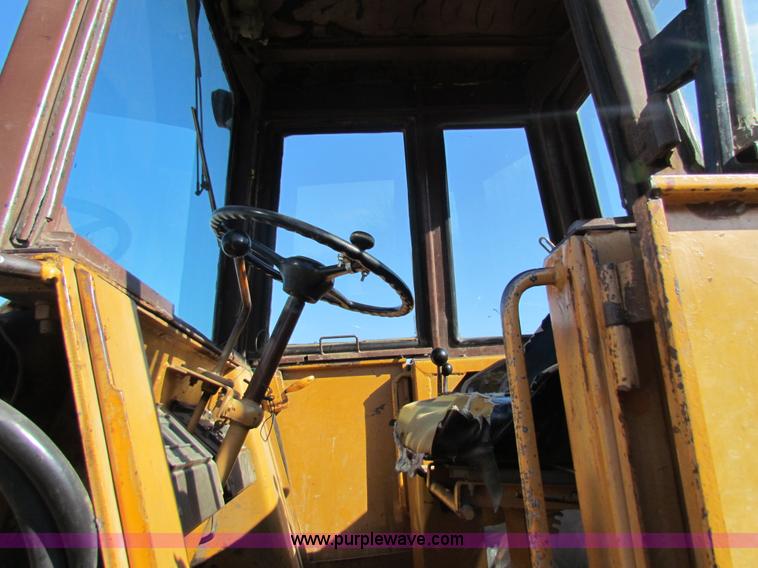 image for item I7484 1975 Case W14 articulated wheel loader