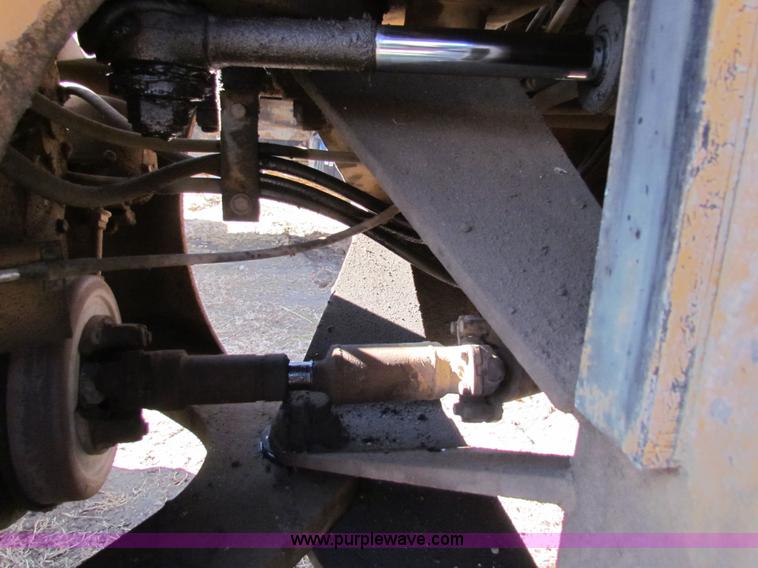 image for item I7484 1975 Case W14 articulated wheel loader