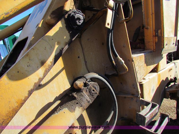 image for item I7484 1975 Case W14 articulated wheel loader