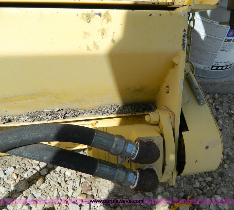 image for item W9118 Gledhill spreader