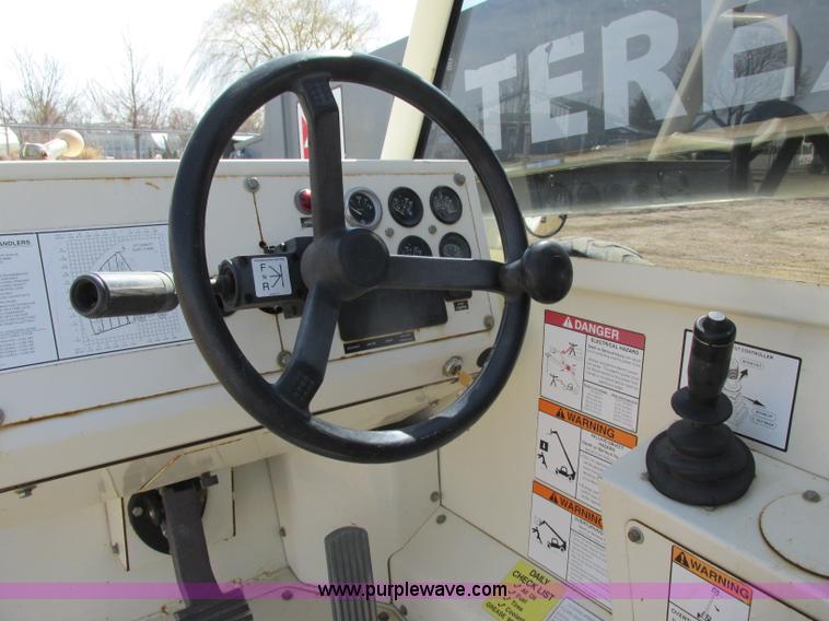 image for item Z9200 2005 Terex TH636 telehandler