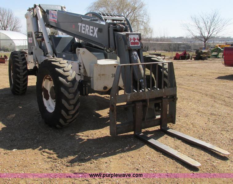 image for item Z9202 2005 Terex TH844C telehandler