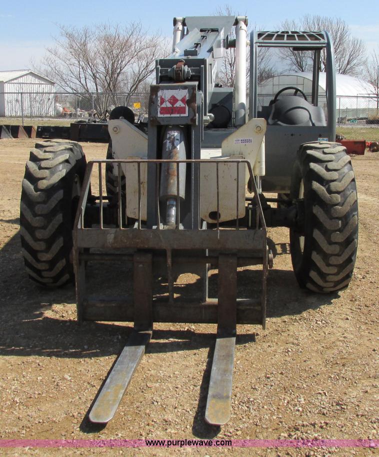 image for item Z9202 2005 Terex TH844C telehandler