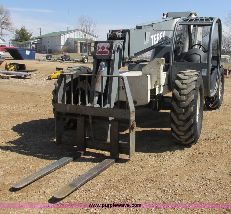 image for item Z9202 2005 Terex TH844C telehandler