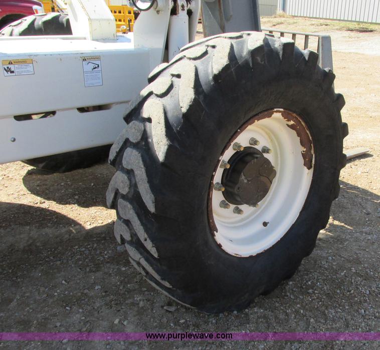 image for item Z9202 2005 Terex TH844C telehandler