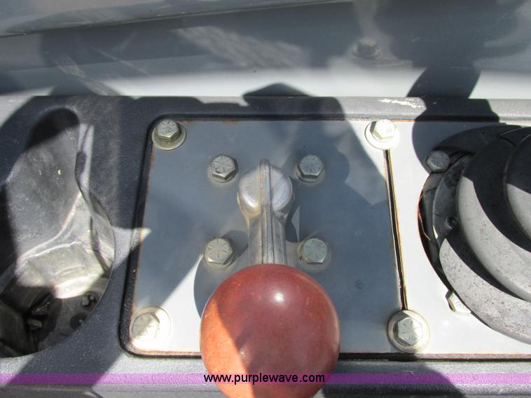 image for item Z9202 2005 Terex TH844C telehandler