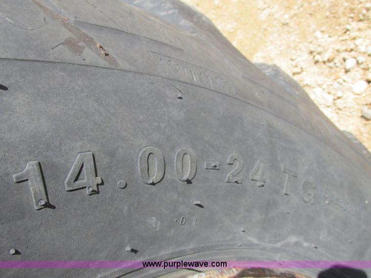 image for item Z9202 2005 Terex TH844C telehandler